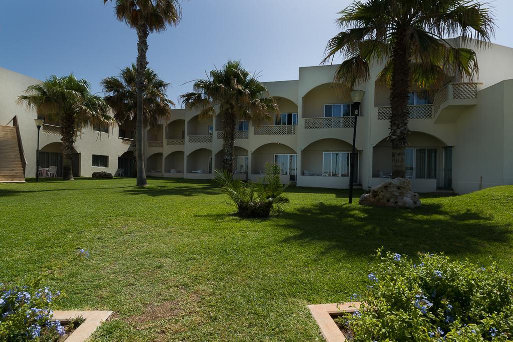 Rest House Tyros Exterior foto